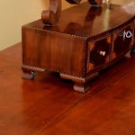 American Shaving Stand