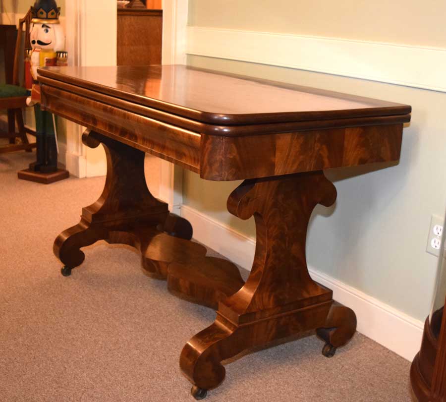 Empire Serving Table