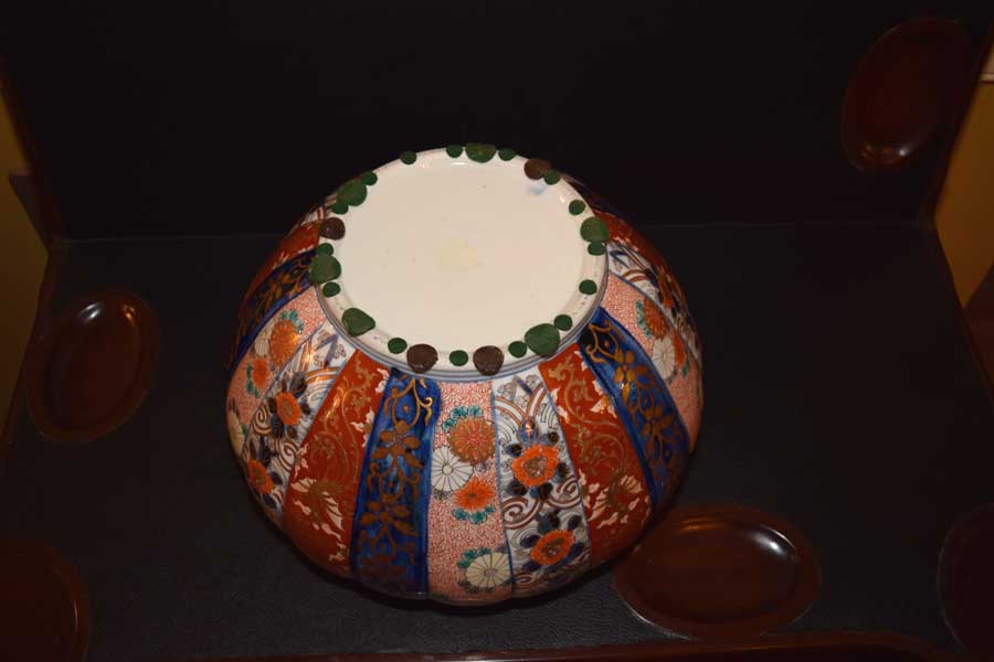 Grand Imari Bowl