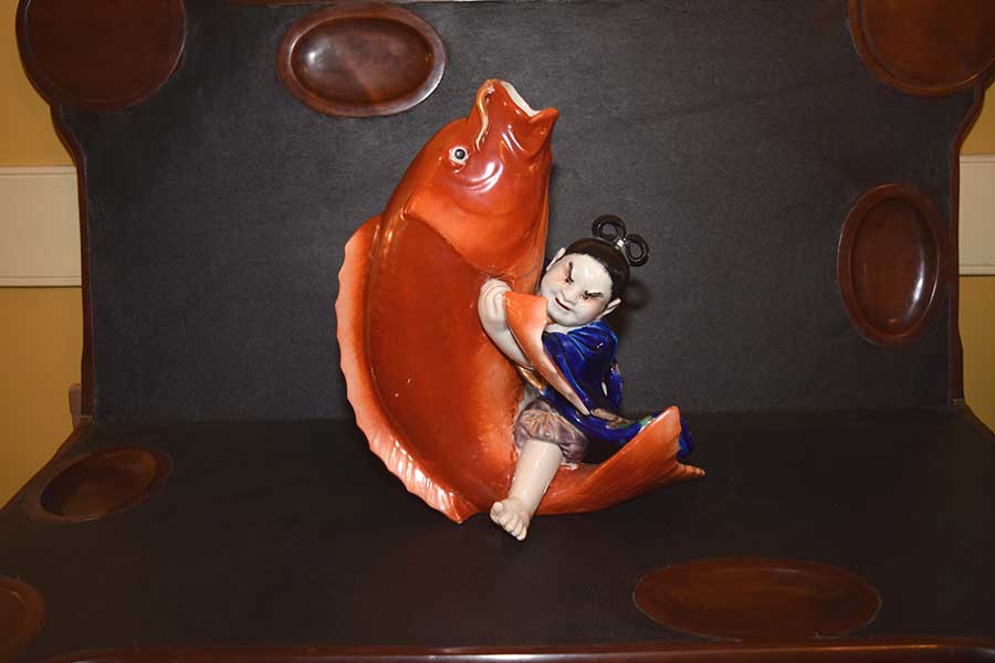 Imari Sculpture