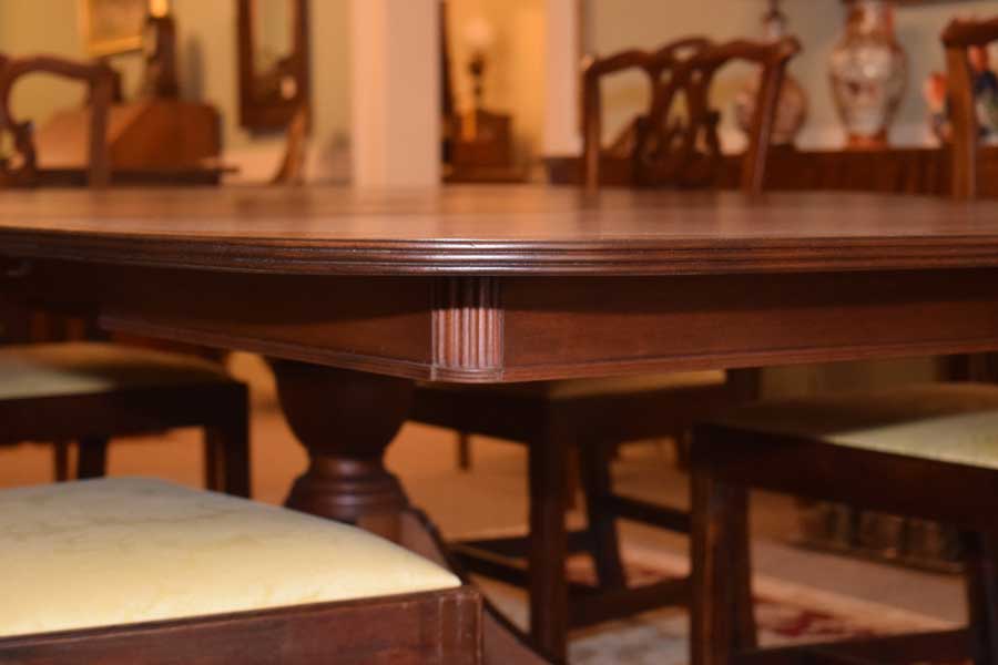 Single Pedestal Dining Table