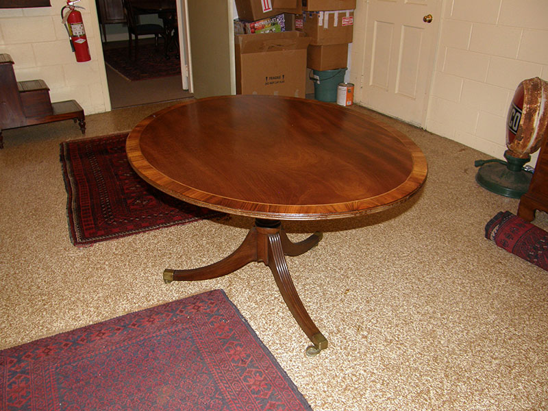 Single Pedestal Oval Table