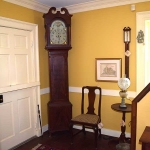 Upstairs : Hallway to Downstairs